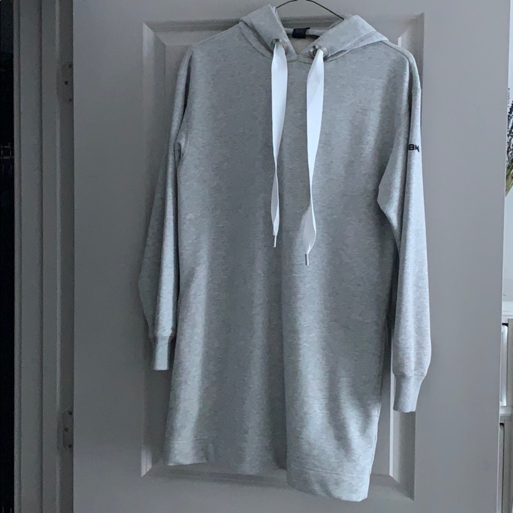 NWT Marc Jacob sweater dress. Size m